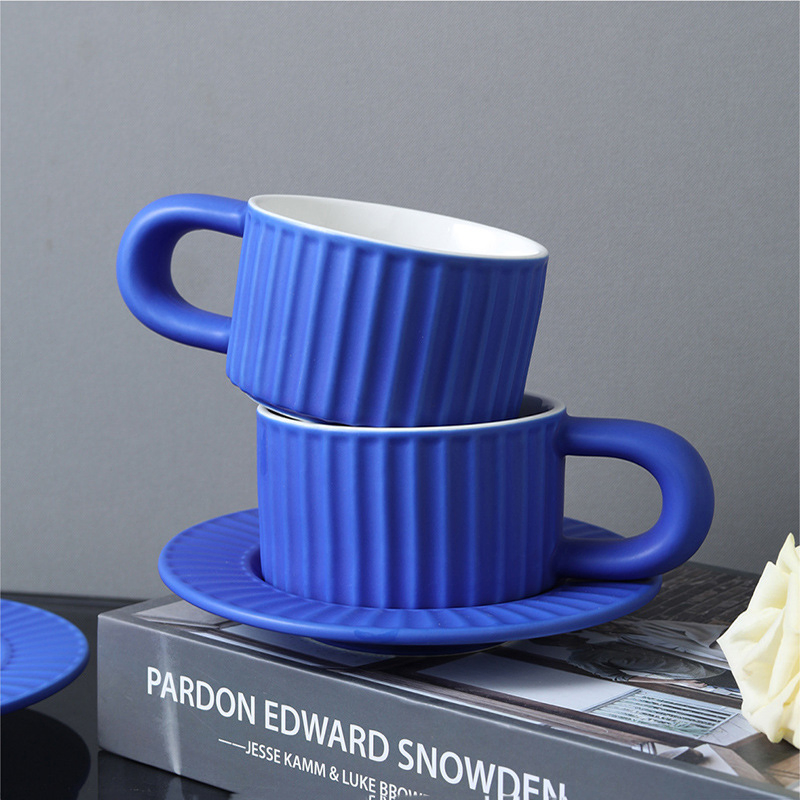 Керамическая кружка Nordic Klein Blue, 10 унций