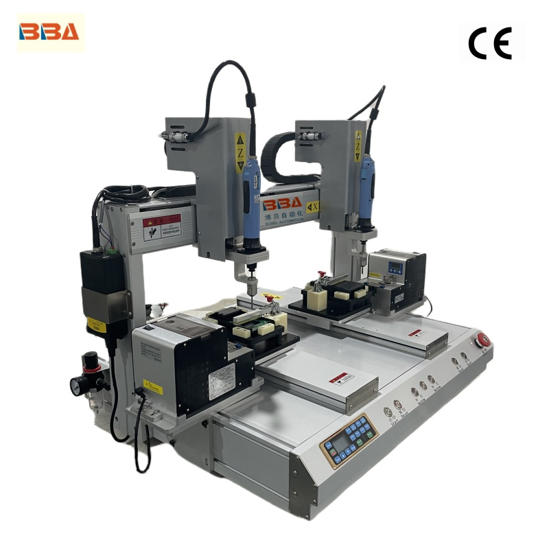 Робот для завинчивания винтов с двумя головками, автоматический