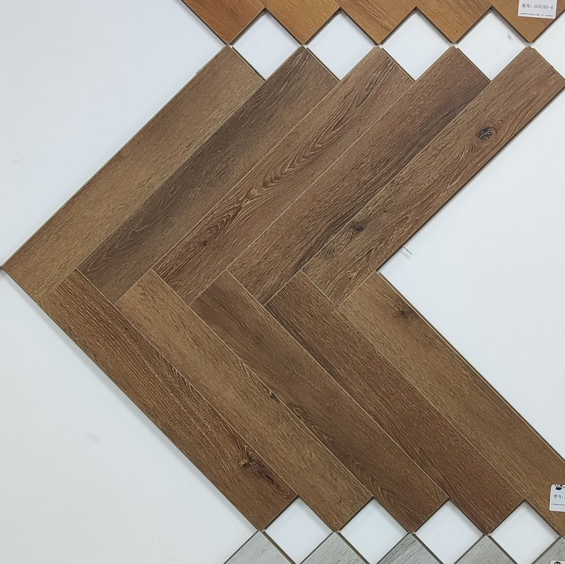 Ламинат Herringbone Click Lock, влагостойкий, 8-12 мм