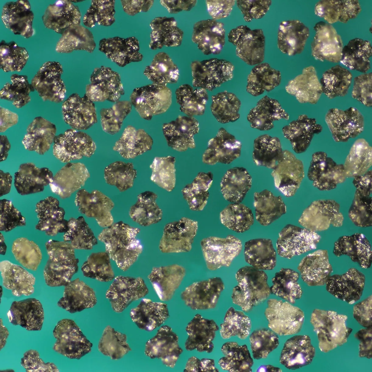 Синтетический алмазный порошок Industria для полировки