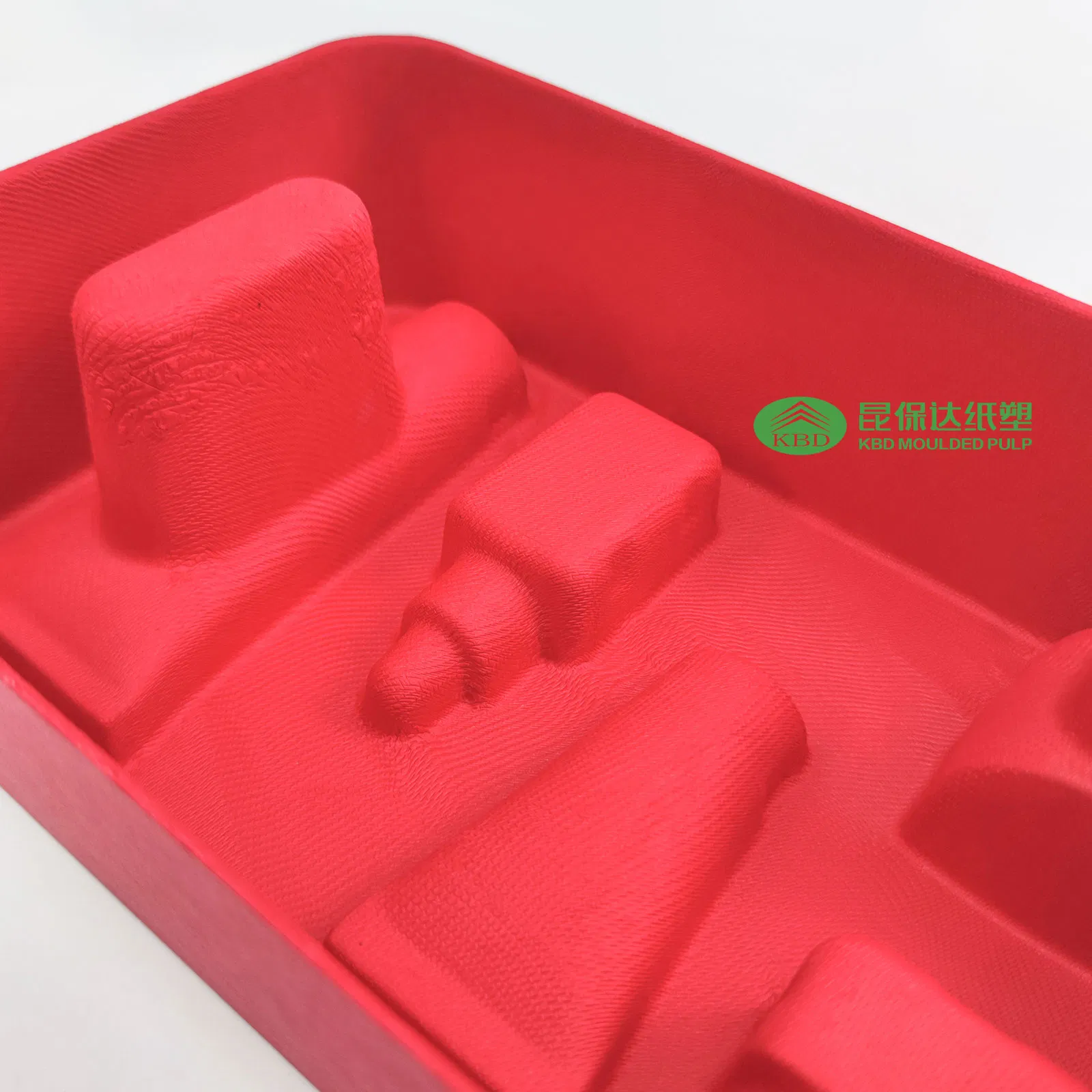 Kbd-Wet Pressed Red Tray for Beauty Products Featuring Sustainable Design
