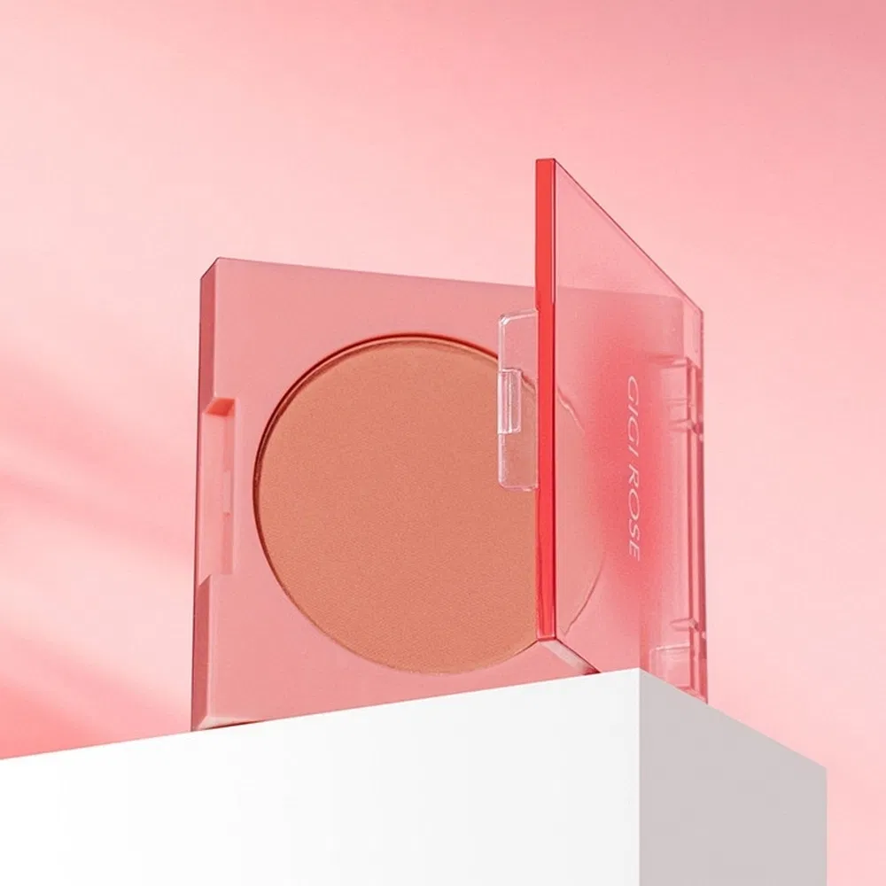 Subtle Translucent Shimmer No Flyaways Monochrome Pressed Powder Blush for Social Media
