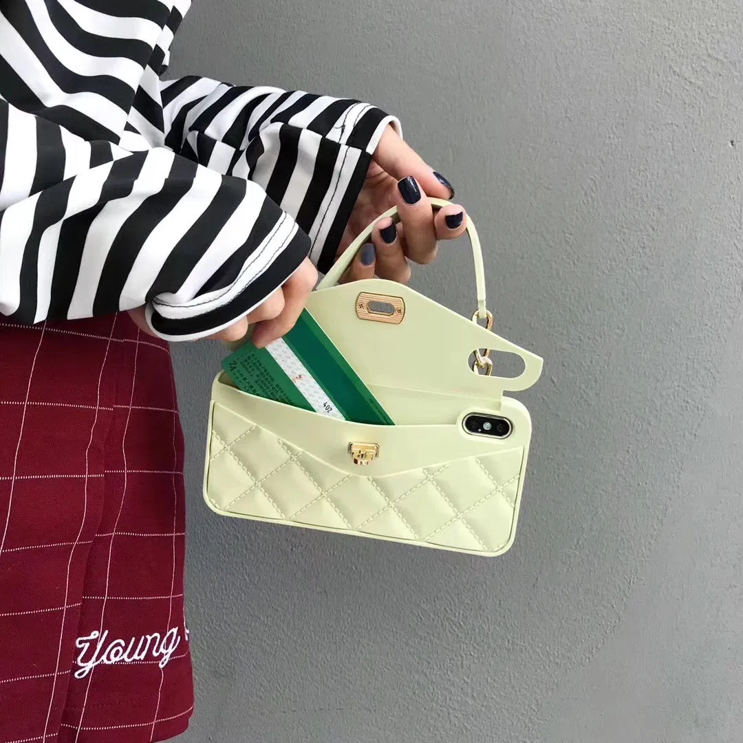 Силиконовый чехол-кошелёк для iPhone 15