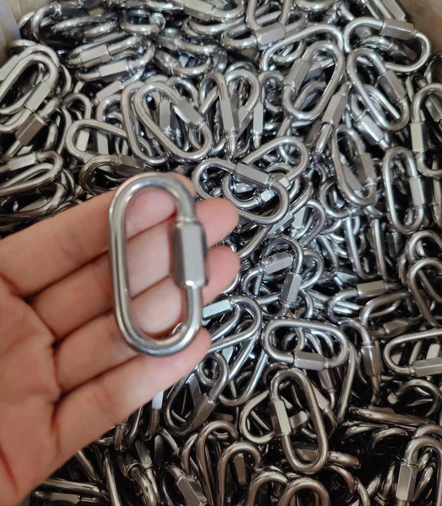 Durable Heavy Duty Stainless Steel Quick Link for Outdoor Camping Gear