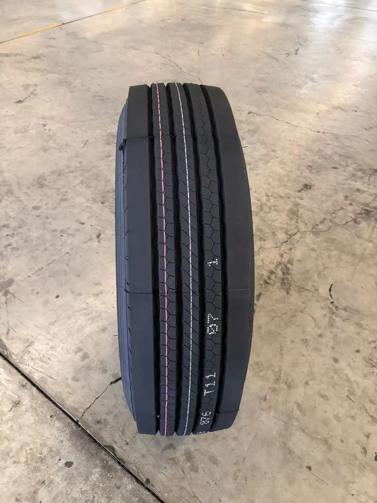 Cargostone Hydrogrip 385/65 R22.5 Radial Truck Tire — Rainy Highway Leader