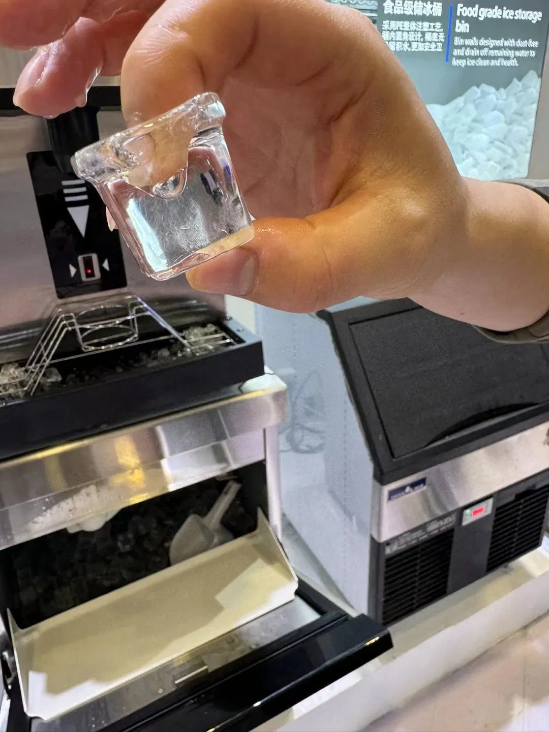 Best Sale Snow Ice Machine Commercial Automatic Cube Commercial Ice Maker