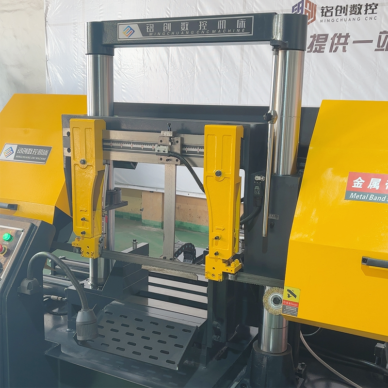 Станок ленточнопильный автоматический по металлу с ЧПУ 400 мм