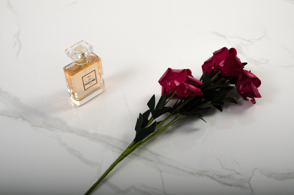 Плитка фарфоровая 600x600 мм мраморная глянцевая