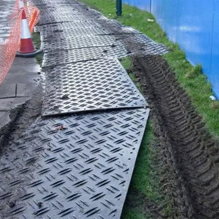4X8 Ground Mat HDPE Temporary Bog Mats Construction Track Ground Protection Road Mat