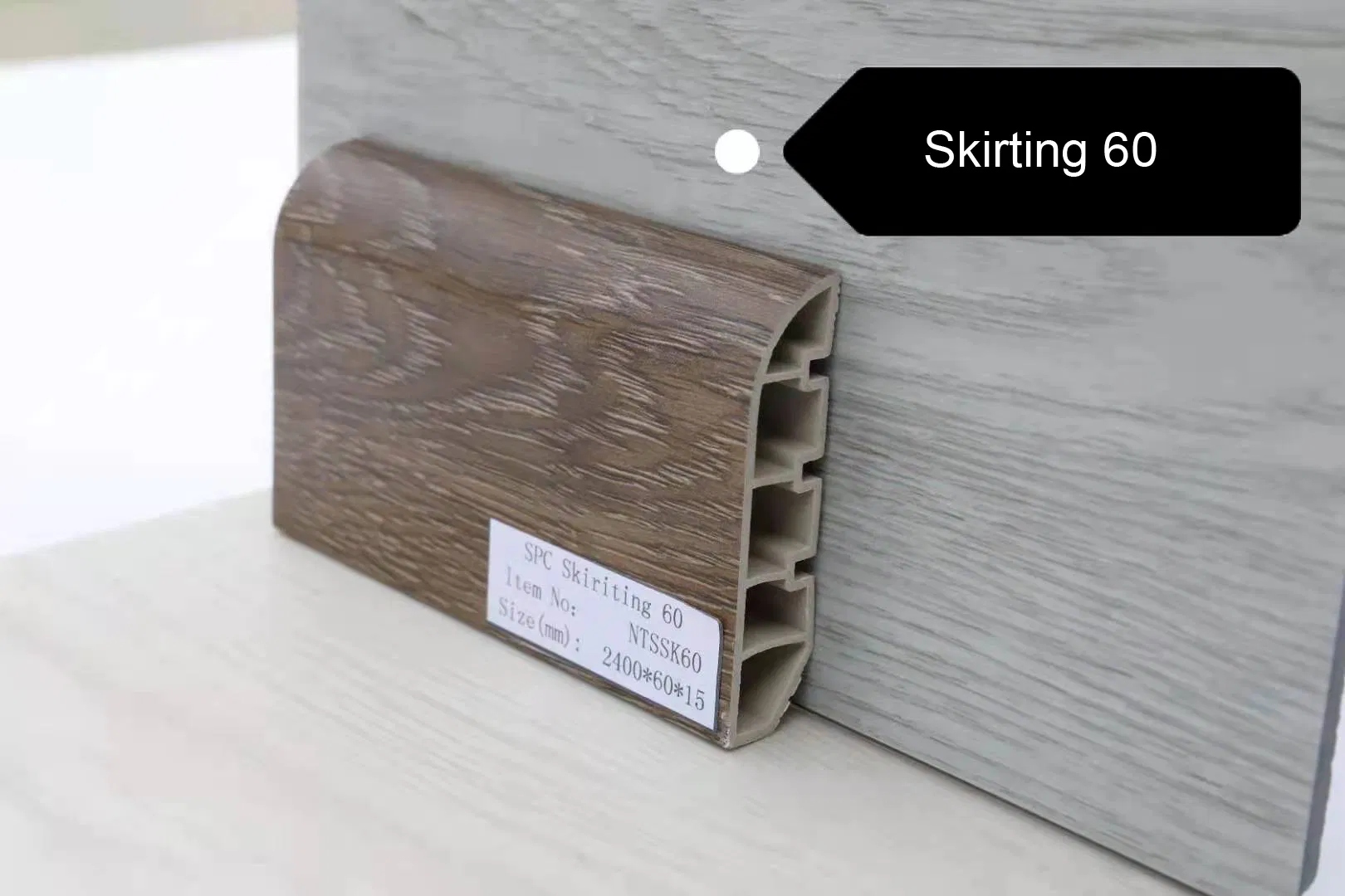 New Design Interior Waterproof PVC/Spc/WPC/Lvt Quarter Round Wall Skirting Board