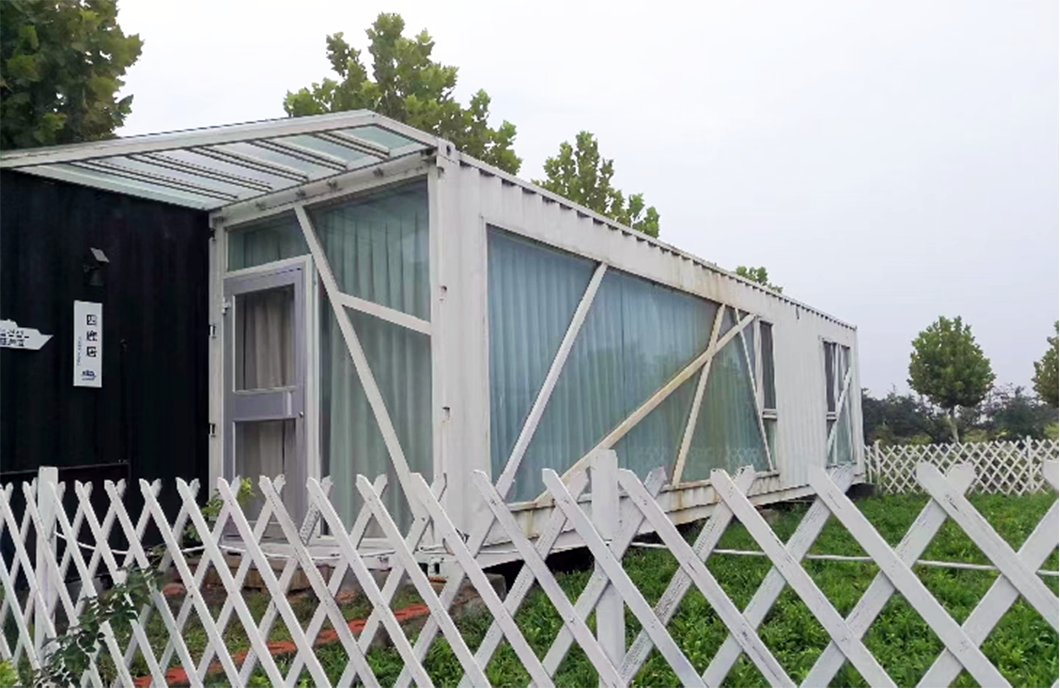 New High Quality 40FT High Cube Modular Prefab Shipping Container Office Building 40FT Prefabricated House with Csc Certificate