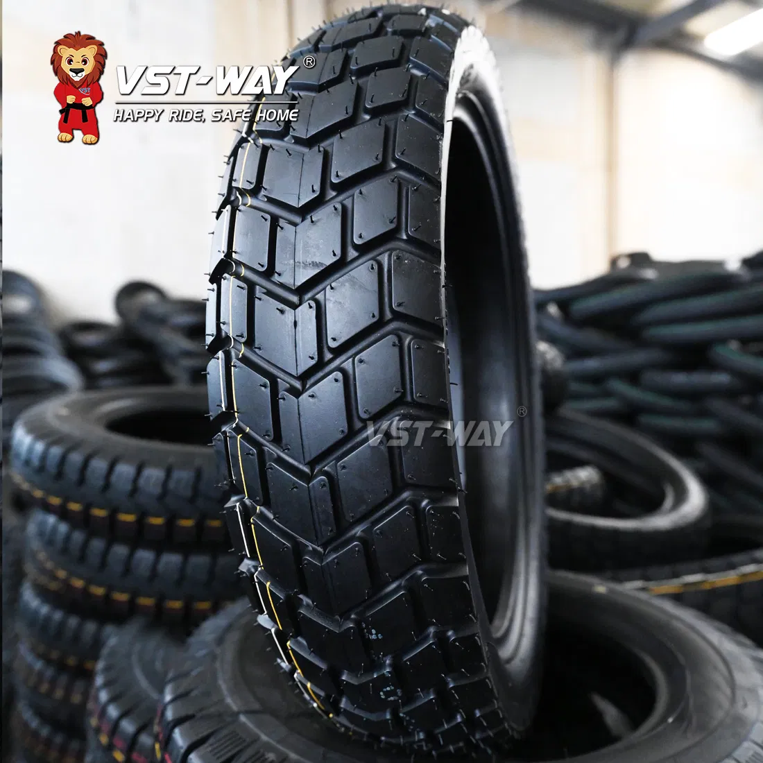 Мотошина бескамерная 90/90-17 для мотоцикла и скутера