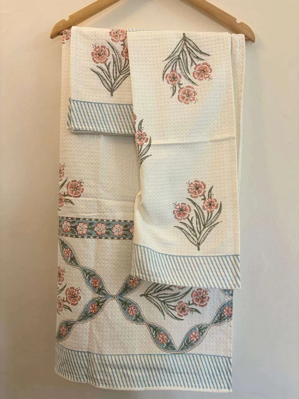 Premium Quick-Dry Cotton Tea Towels for Effortless Kitchen Use