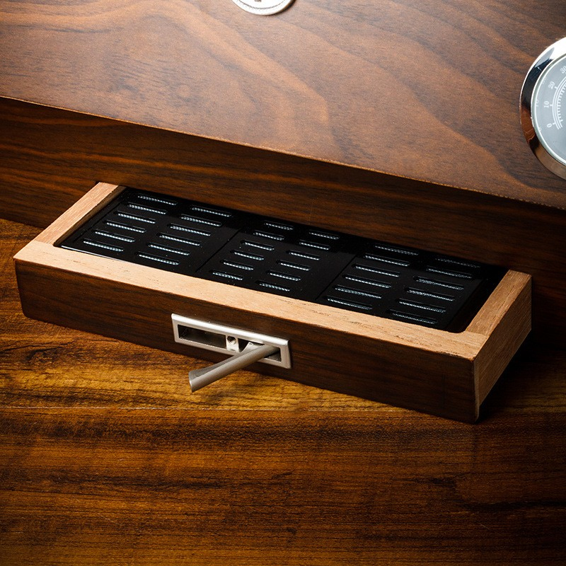 Large Capacity Lacquer Cedar Wood Collection Box with Glass Window