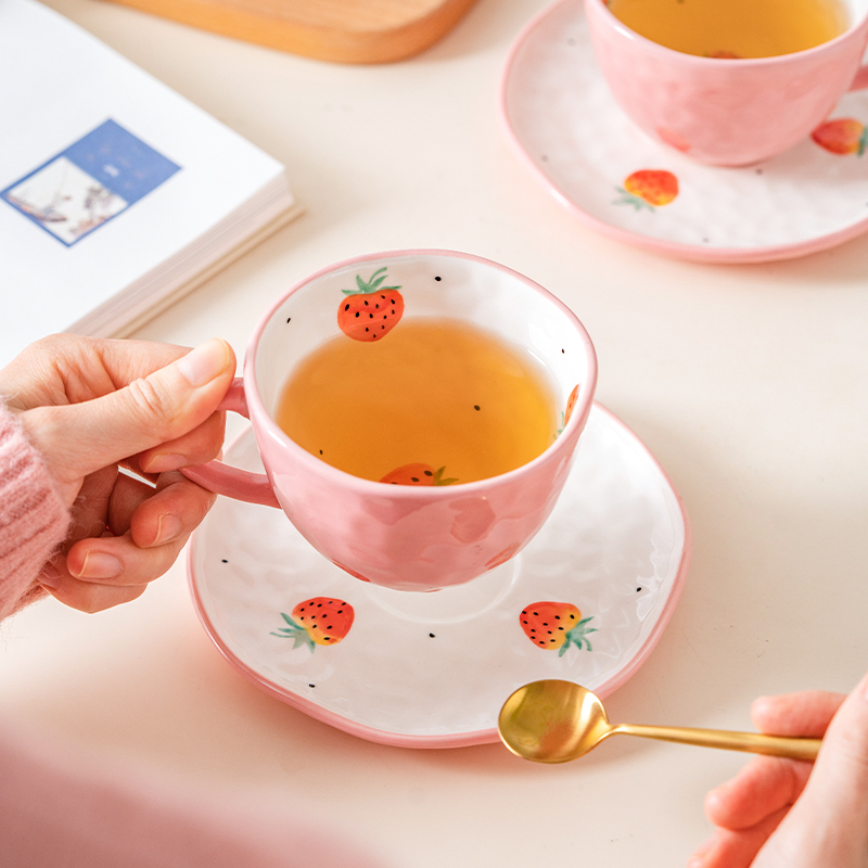 Элитный кофейный сервиз из фарфора с блюдцем