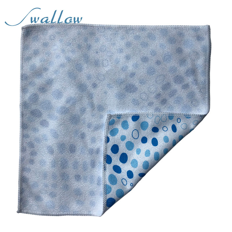 Microfiber Penetration Printed Towel 30*30cm Quick Dry Super Absorption