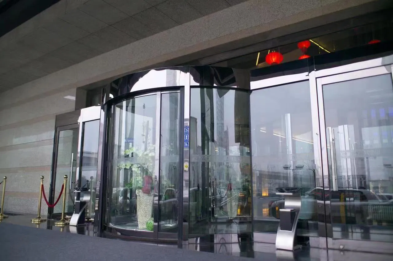 Automatic 3 Wing Revolving Door Low Cannopy