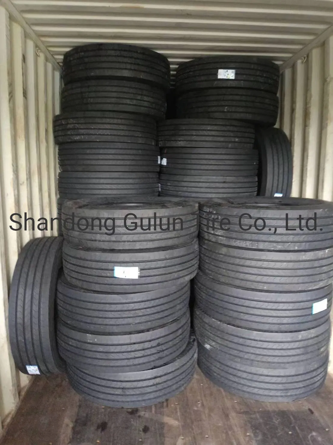Шины грузовые 315/80 R22.5, 385/65 R22.5, 295/80 R22.5, 295/75 R22.5 — гарантия 3 восстановления, ресурс 250 000 км, 7 лет, одобрены ECE/DOT.