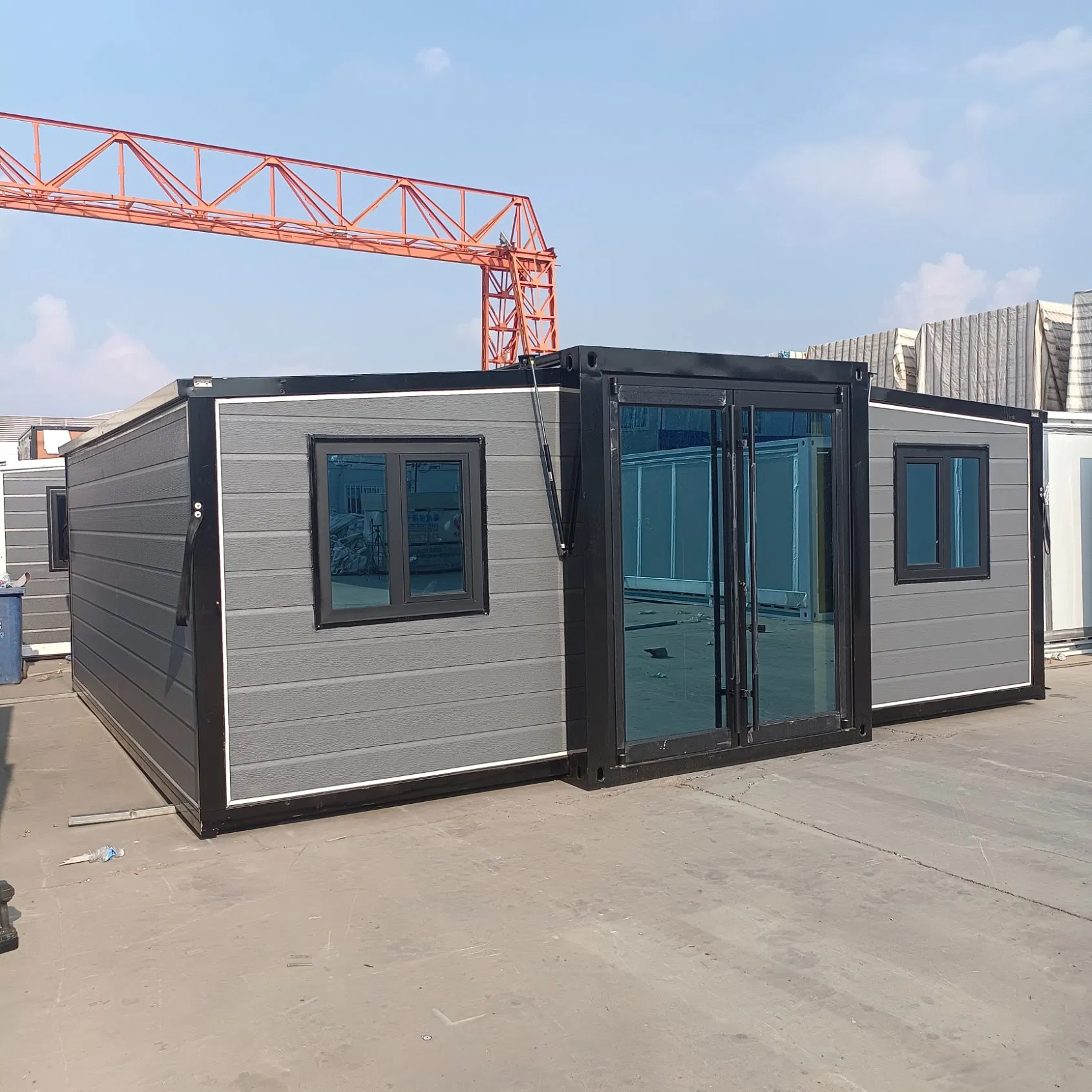 Two Three Bedrooms 20FT Steel Structure Prefabricated House Customized Design