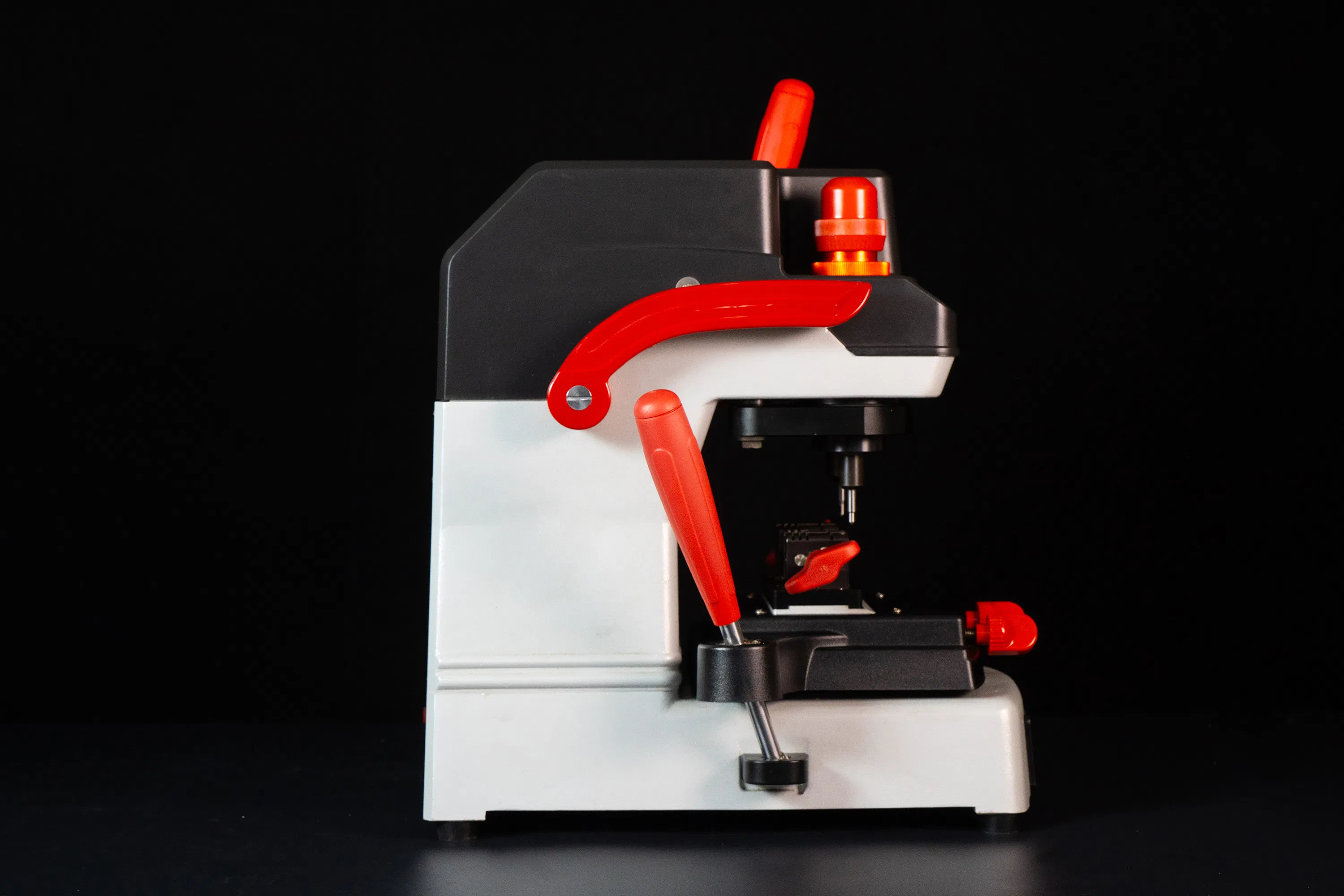 Efficient Csh001plus Laser Key Duplicate Cutter for High-Volume Car Key Making