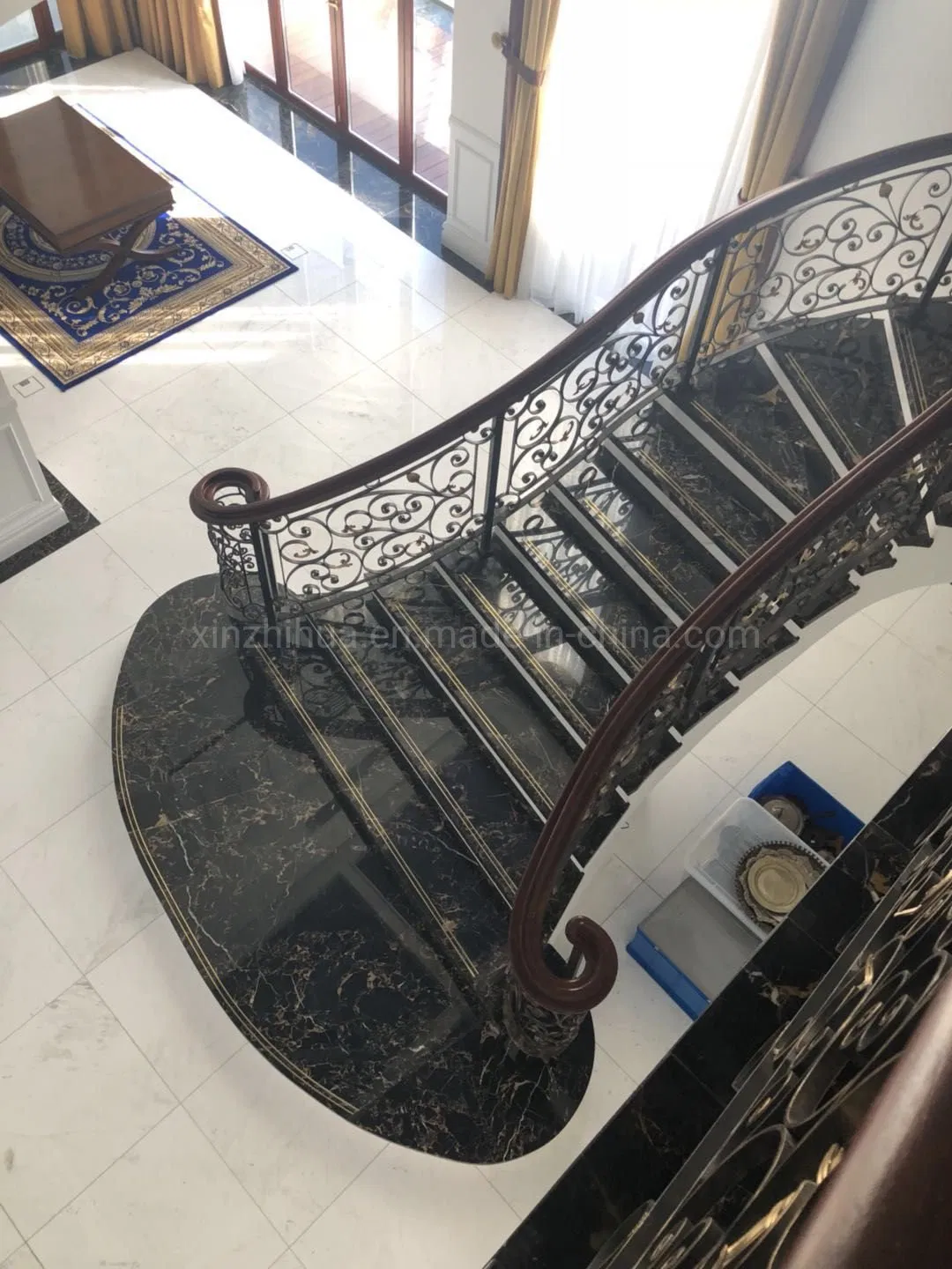 Indoor Sairs Design Natural Marble Stone Staircase Steps Tile Handrail