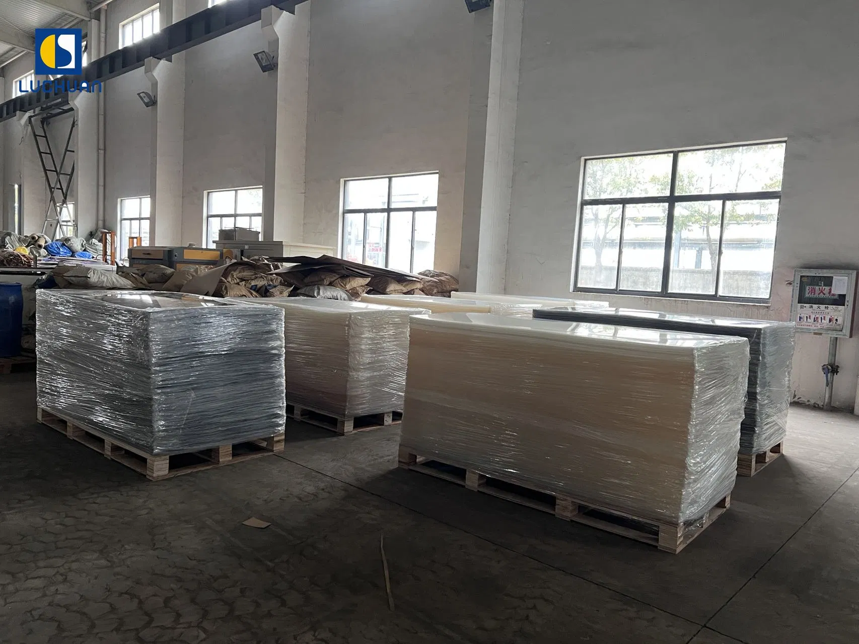 Luchuan Acrylic Sheet 18mm Thick Clear Transparent Acrylic Board Organic Glassfactory Sale