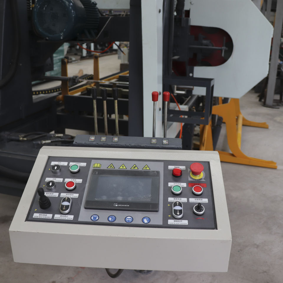 Станок ленточнопильный горизонтальный гидравлический электрический по дереву