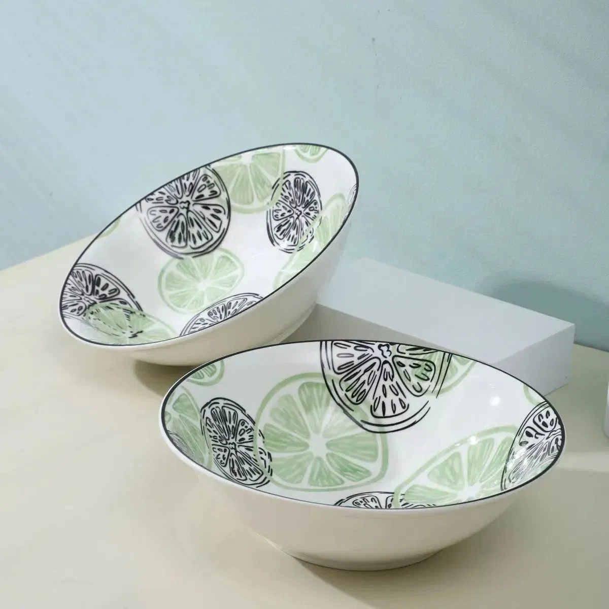 Hot Selling 7"Food Bowl with Hands Glass Pad Printing Stoneware Porcelainware Tableware