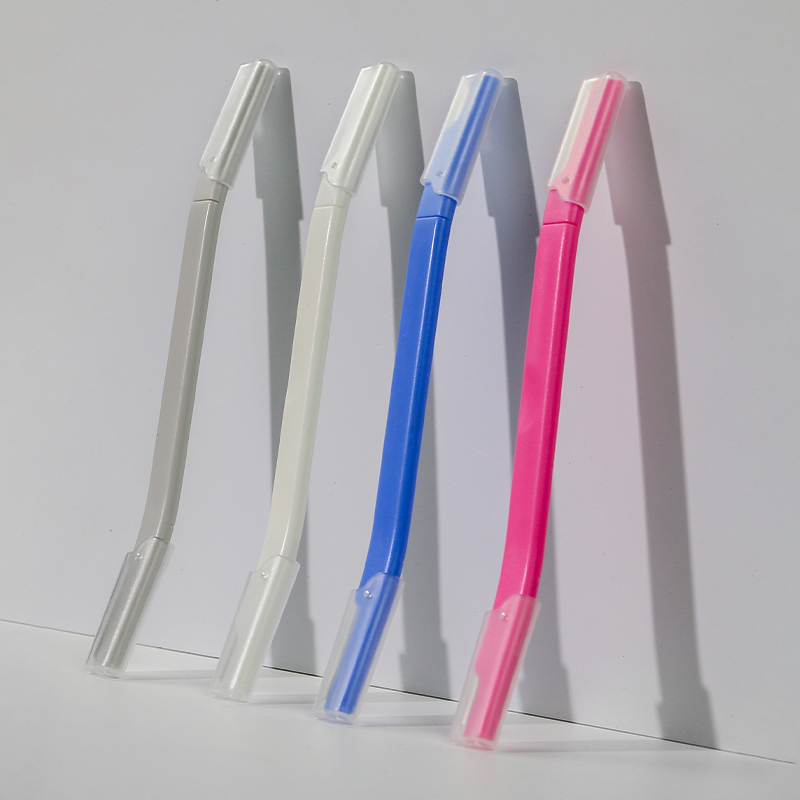 Premium Eyebrow Razor for Safe and Precise Grooming