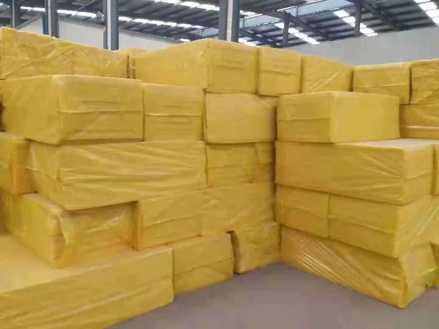 Thermal Insulation and Fireproof Fiberglass Wool Insulation Insulation Glass Wool Board