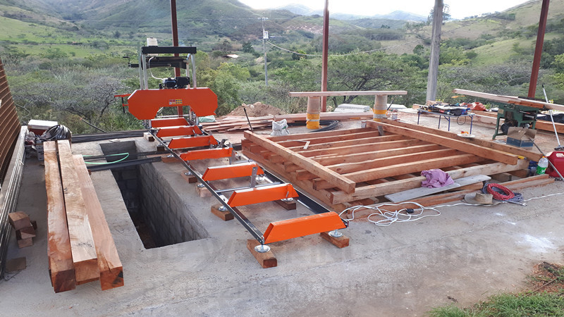 Ленточная пила портативная горизонтальная