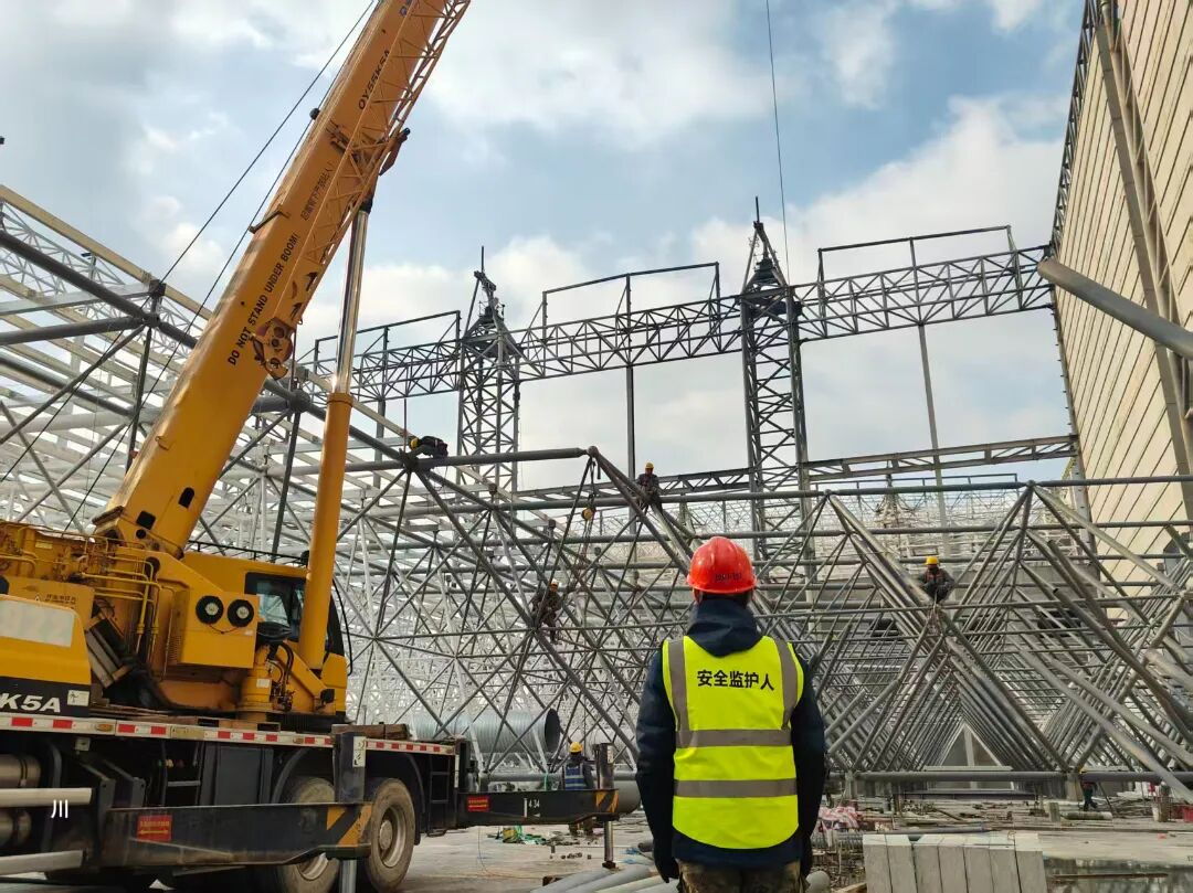 High-Standard Steel Space Frame, Suitable for Export, with Complete Quality Certification.