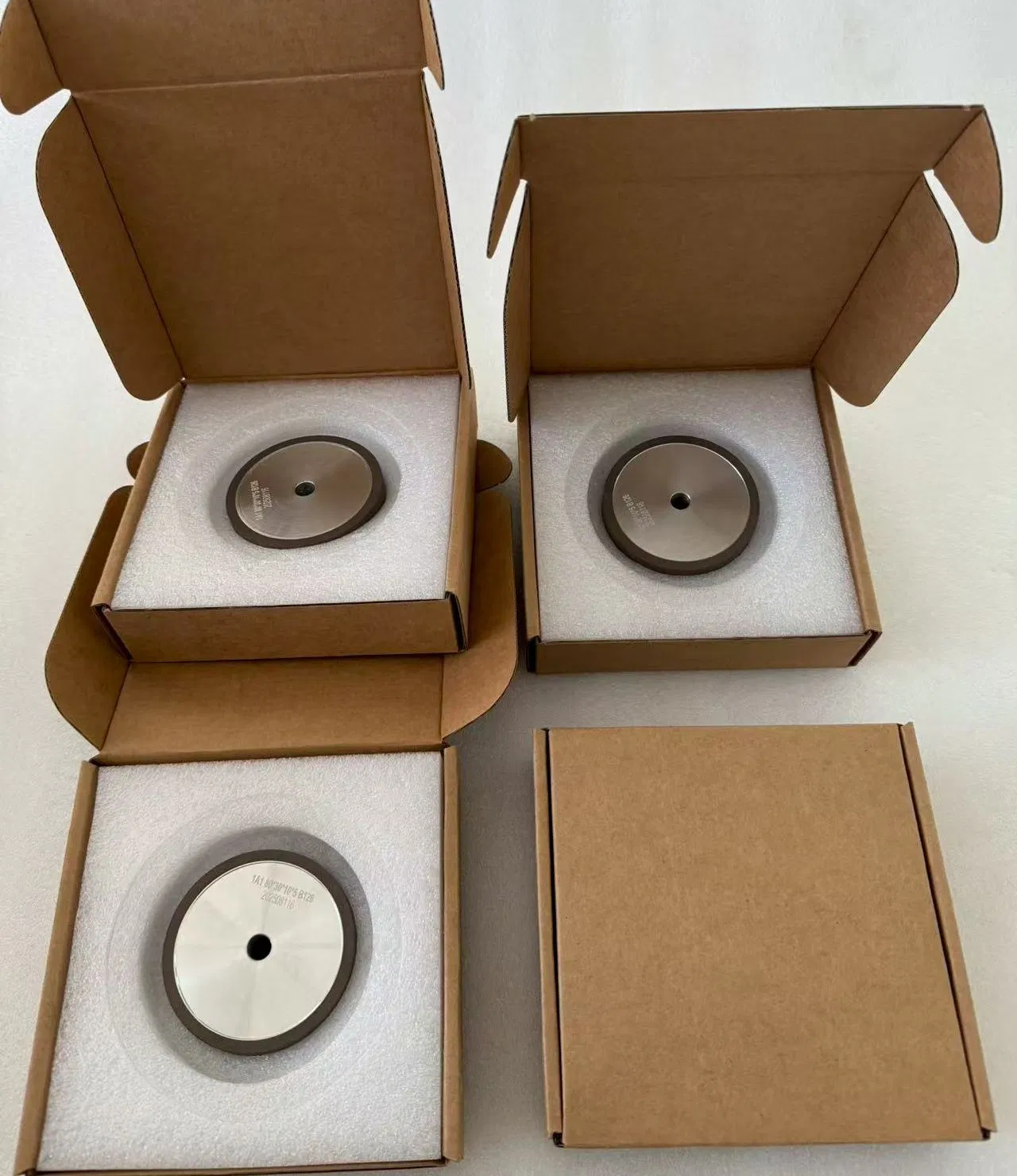 CBN Grinding Wheel Resin Bond Grinding Tempered Materials Hardness 58-60 HRC