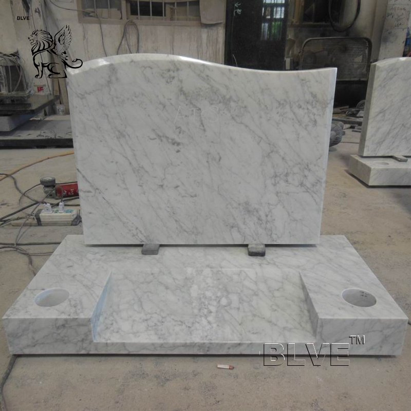 Factory Wholesale Modern Designs Natural Stone Headstone Granite Tombstone and Monument for Cemetery