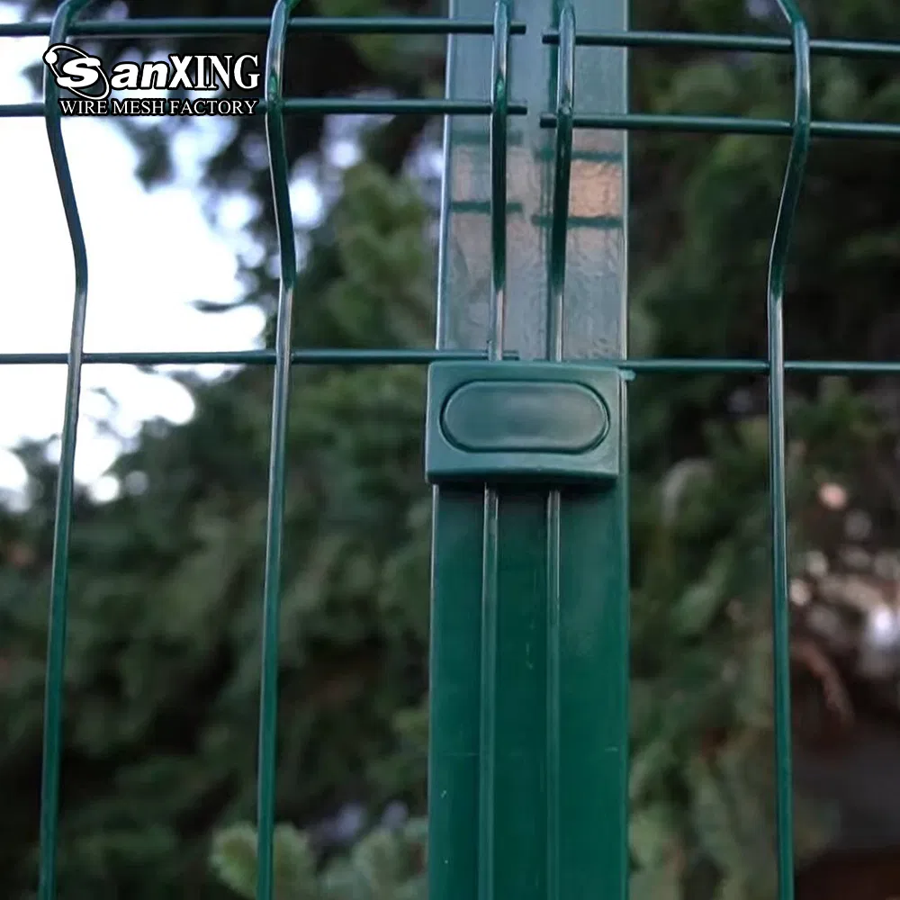 Customized 3D Security Curvy Galvanized Welded Wire Mesh Fence 3D Garden Metal Mesh Fencing