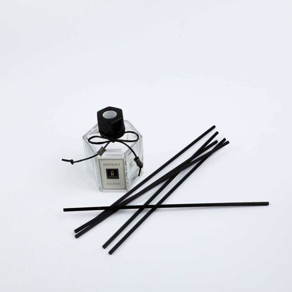 Natural Rattan Reed Non-Toxic Elegant Perfume Diffuser for Everyday Use