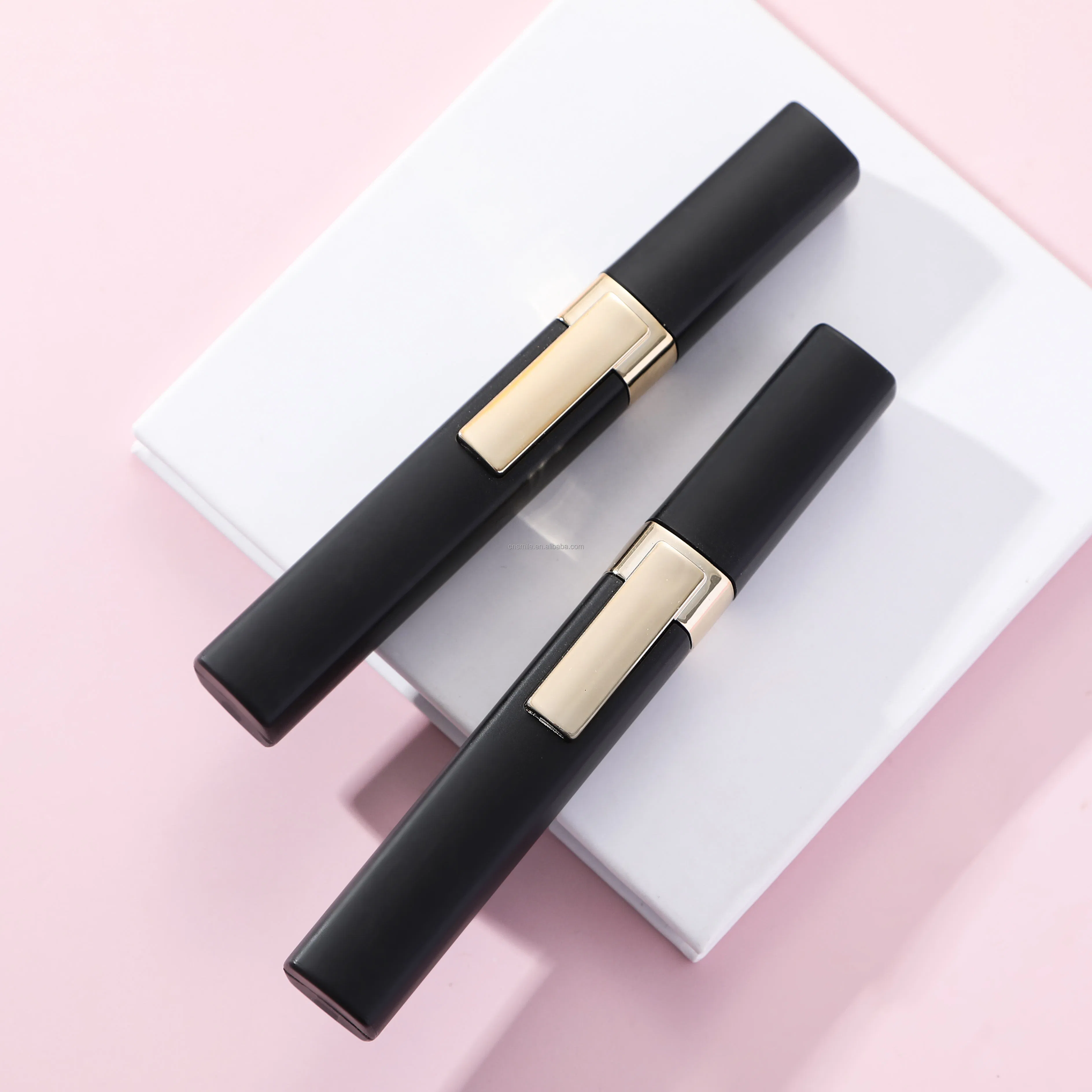 Wholesale Private Label Liquid Mascara Lash Extensions 3D Fiber Custom Waterproof Volumize Thrive Mascara