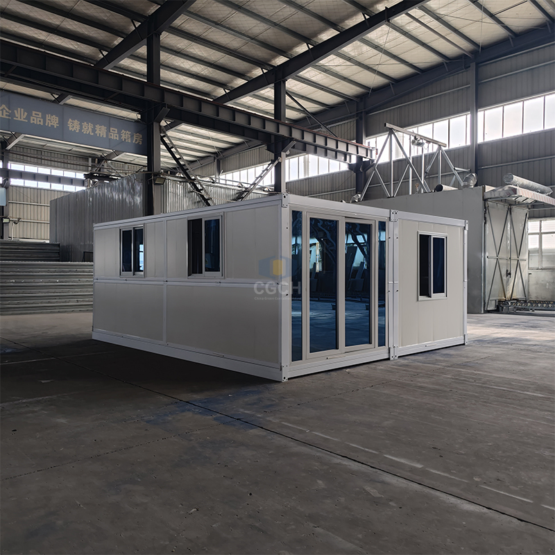 Modern Container House: 15 70 M² for 2 People 6 7kw Power