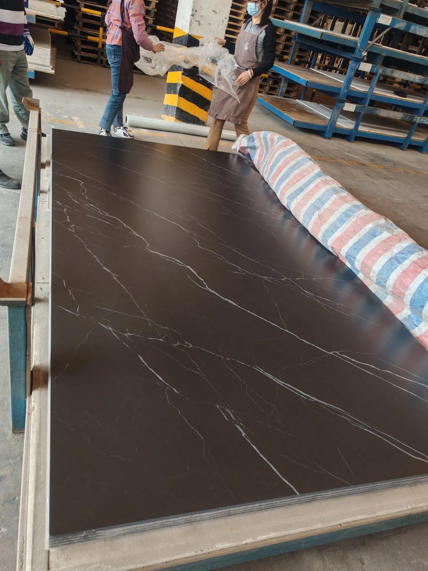 Pari Wholesale Building Material Sintered Stone Big Porcelain Big Slab New Noir Vanity Countertop Wall Tile/Floor Tile/Countertop 3200*1600mm