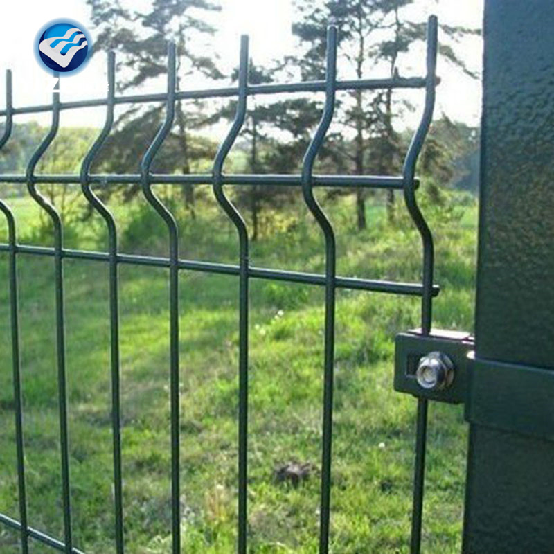 Best Selling Easy Installation Garden Security Perimeter 3D Curved Iron Wire Mesh Fence Peach Shape Post