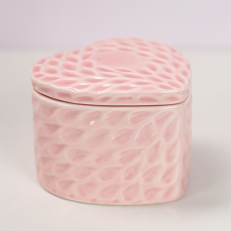 Керамическая шкатулка для украшений с крышкой