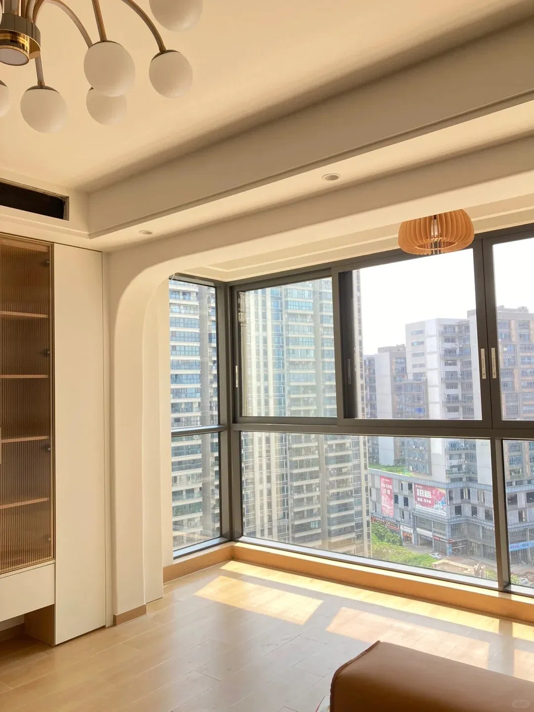 Tangible Benefits Large More Beauty Glass Window Heat Insultion Aluminum Use Good Window