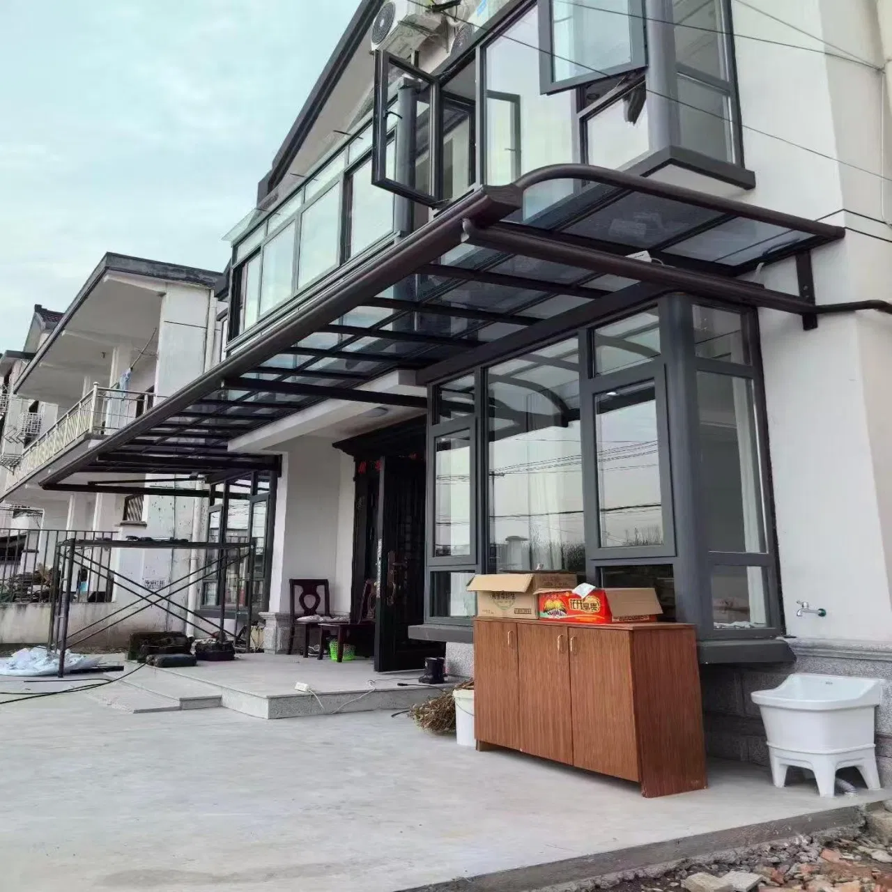 14. Wholesale Caravan Carport Glass Door Window Awning Outdoor Aluminium Roof Canopy Canopy Multiple Color for Window Sunshade