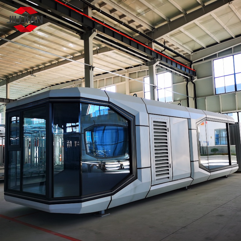 Hot-Selling Sunrooms & Glass Houses Luxury Space Capsule for Living