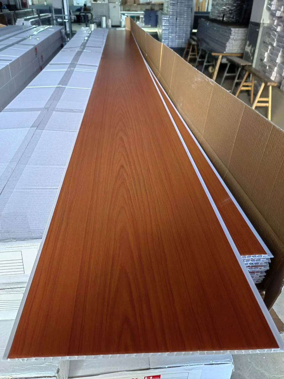 7X250mm Laminado Ruffino Wood Color Laminated PVC Wall Panel Ceiling for Office