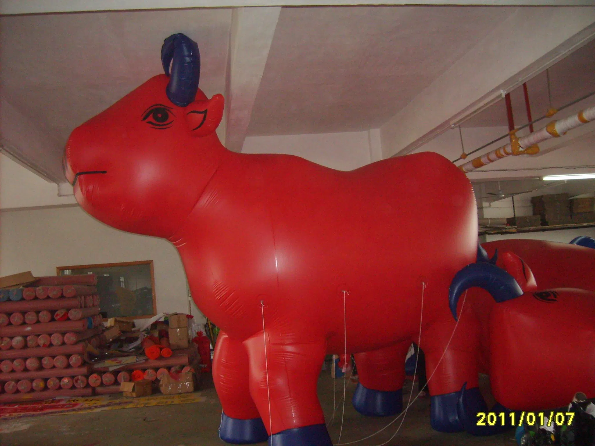 2023 New Outdoor Advertising Inflatable Flying Panda Bear Animal Balloon