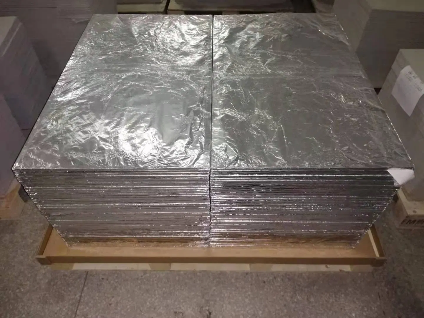 Вакуумная изоляционная панель Microporous