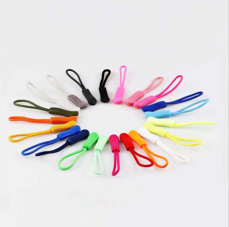 Бегунки для молнии цветные с шнуром съемные