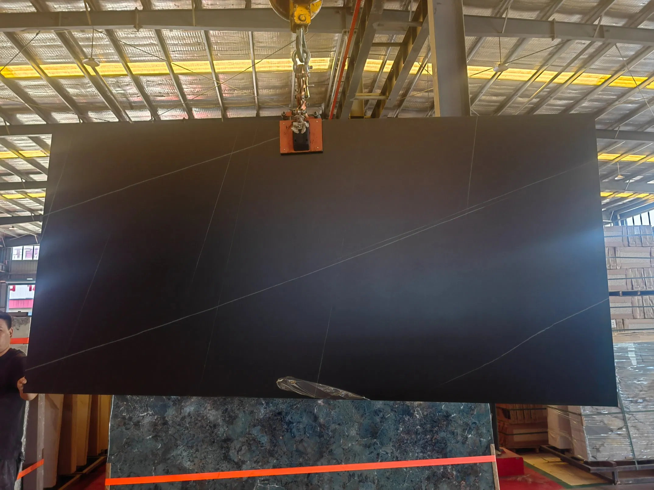 Italian Sacmi Technology Sintered Stone Porcelain Ceramic Tile for Wall Floor and Desk Top