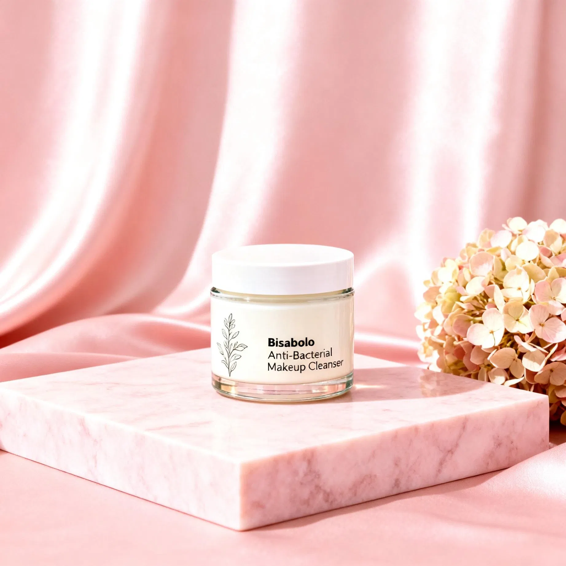 Clinic Formulated Anti-Pollution and Soothing Face Cleanser with Moringa Oil and Bisabolol for Therapeutic Care